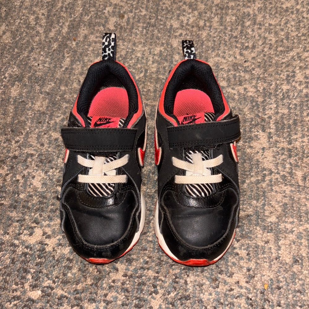 nike sneakers